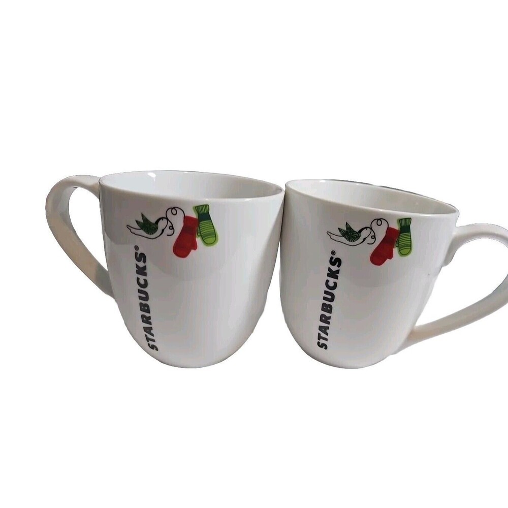 STARBUCKS 2011 HOLIDAY MITTENS WHITE RED GREEN 13 OZ MUG CUP VGUC